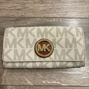 Michael Kors Cream Monogram Wallet